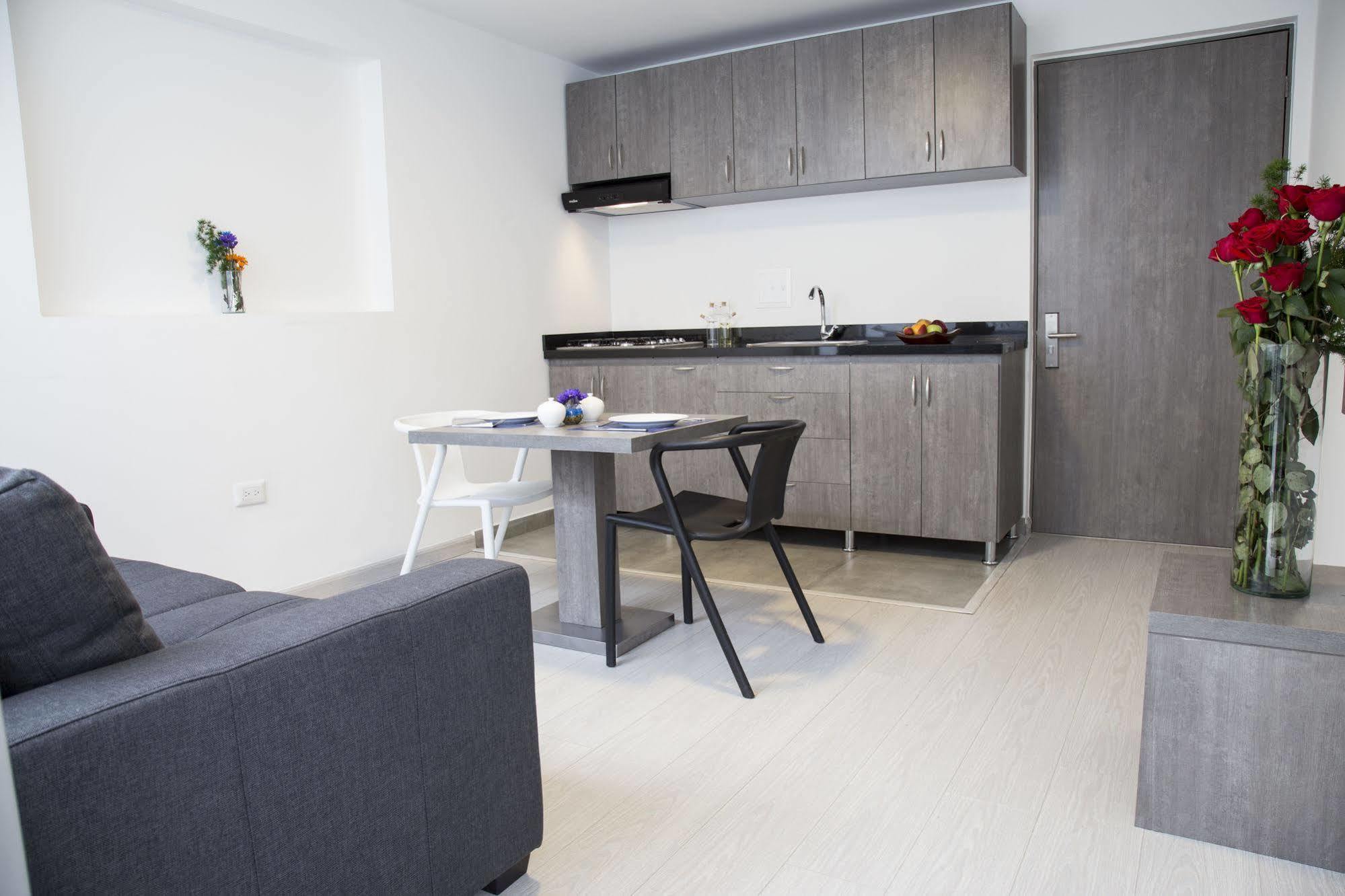 Agora Suites Self-Service Boutique Hotel Bogota Buitenkant foto
